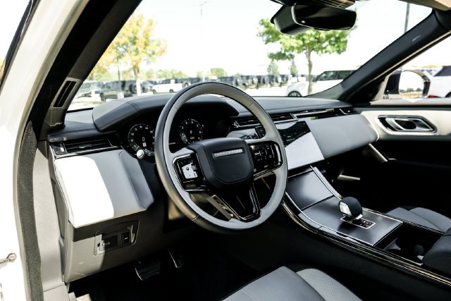 2026 Land Rover Range Rover Velar 3