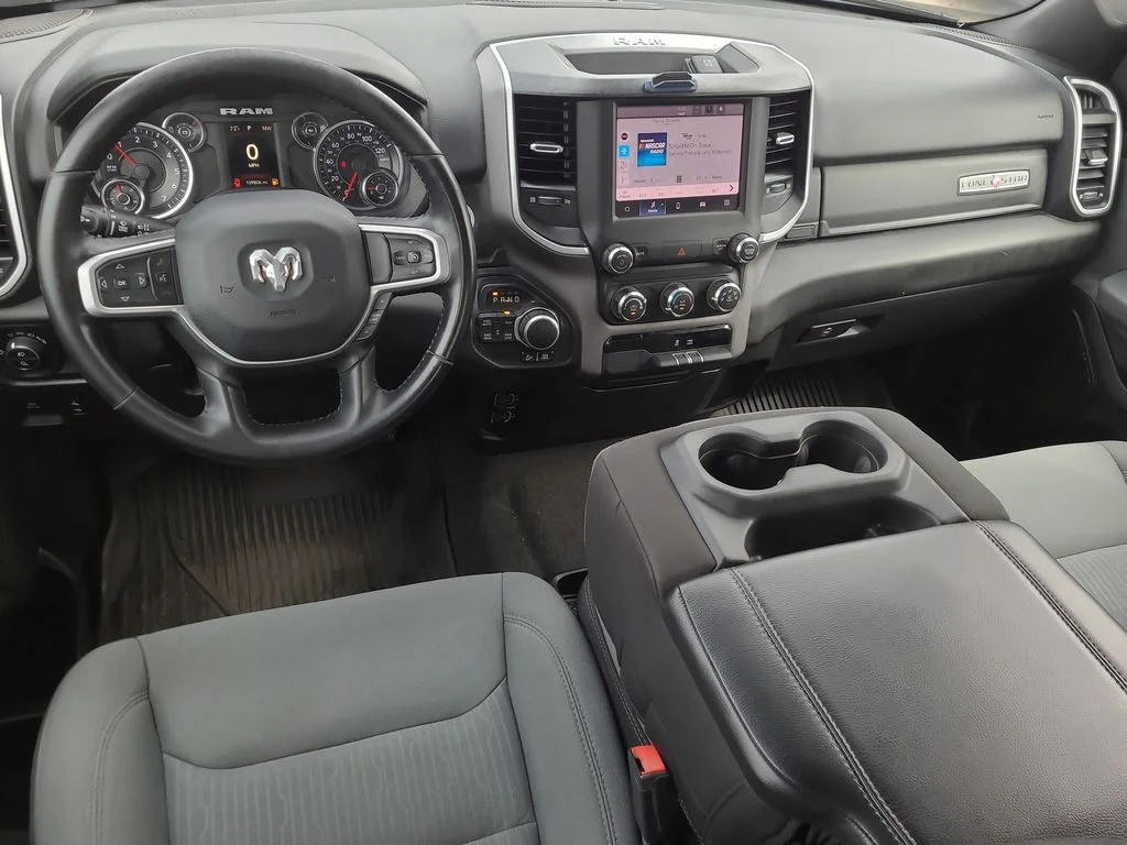 Used 2022 Blue Ram Big Horn/Lone Star image 15