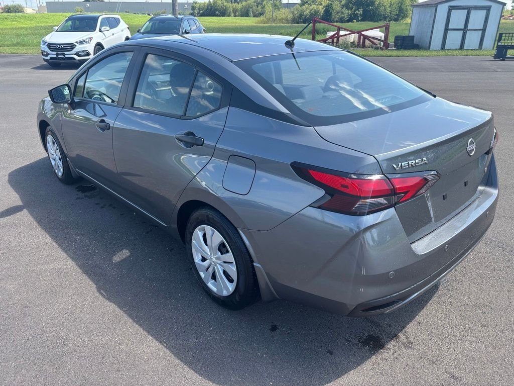 Used 2025 Gun Metallic Nissan 1.6 S image 7