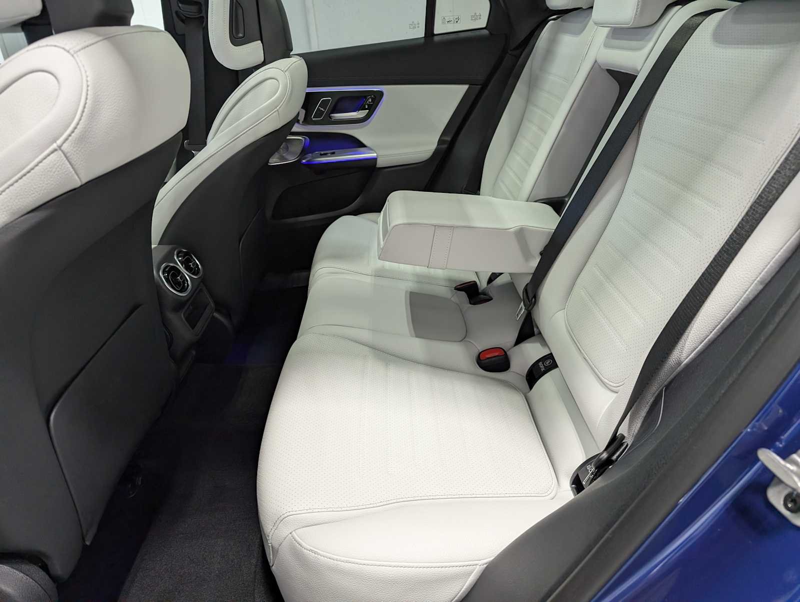 Certified Used 2026 Starling Blue Metallic Mercedes-Benz GLC 300 image 21