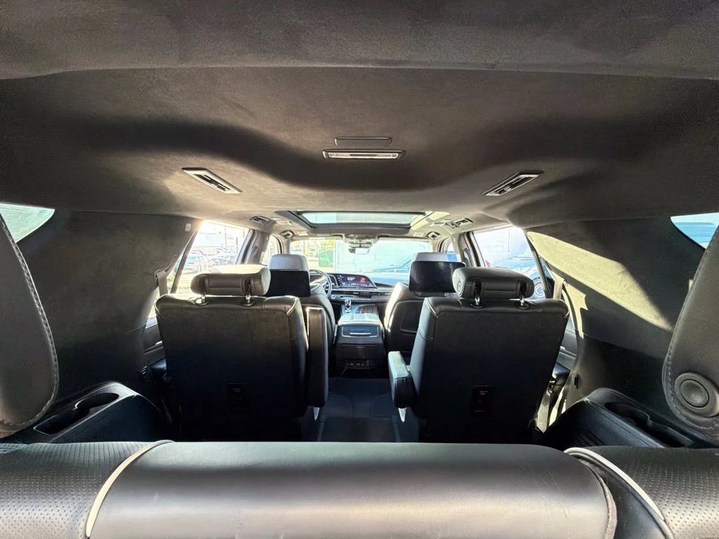 Used 2022 Black Cadillac Sport Platinum image 15