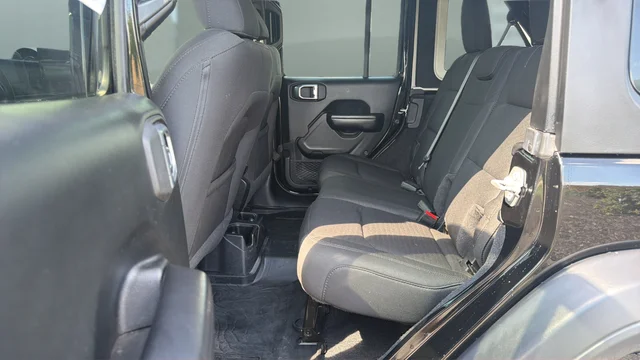 Used 2020 Black Jeep Unlimited Sport Altitude image 24