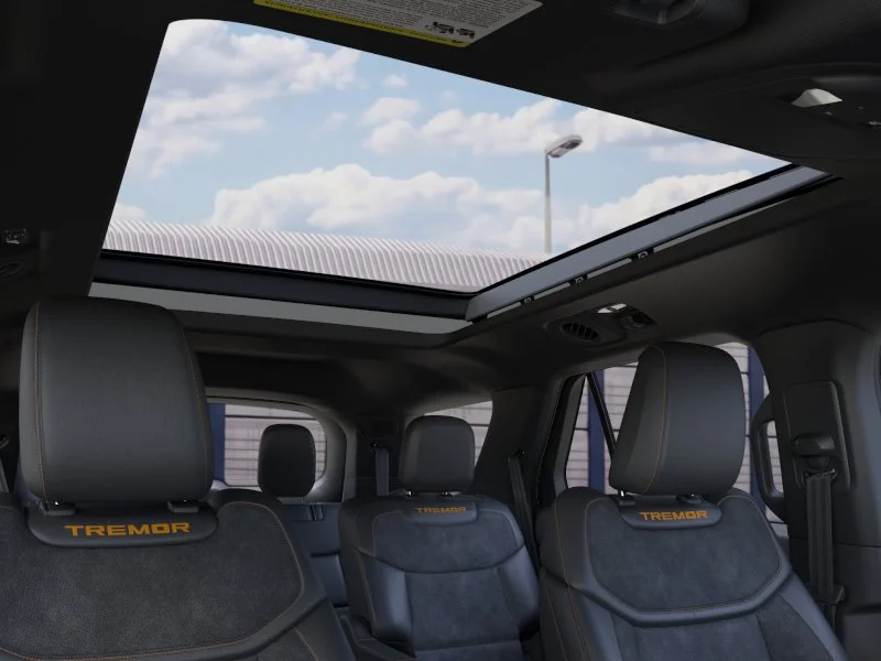 New 2026 Star White Metallic Tri-Coat Ford Tremor® image 35