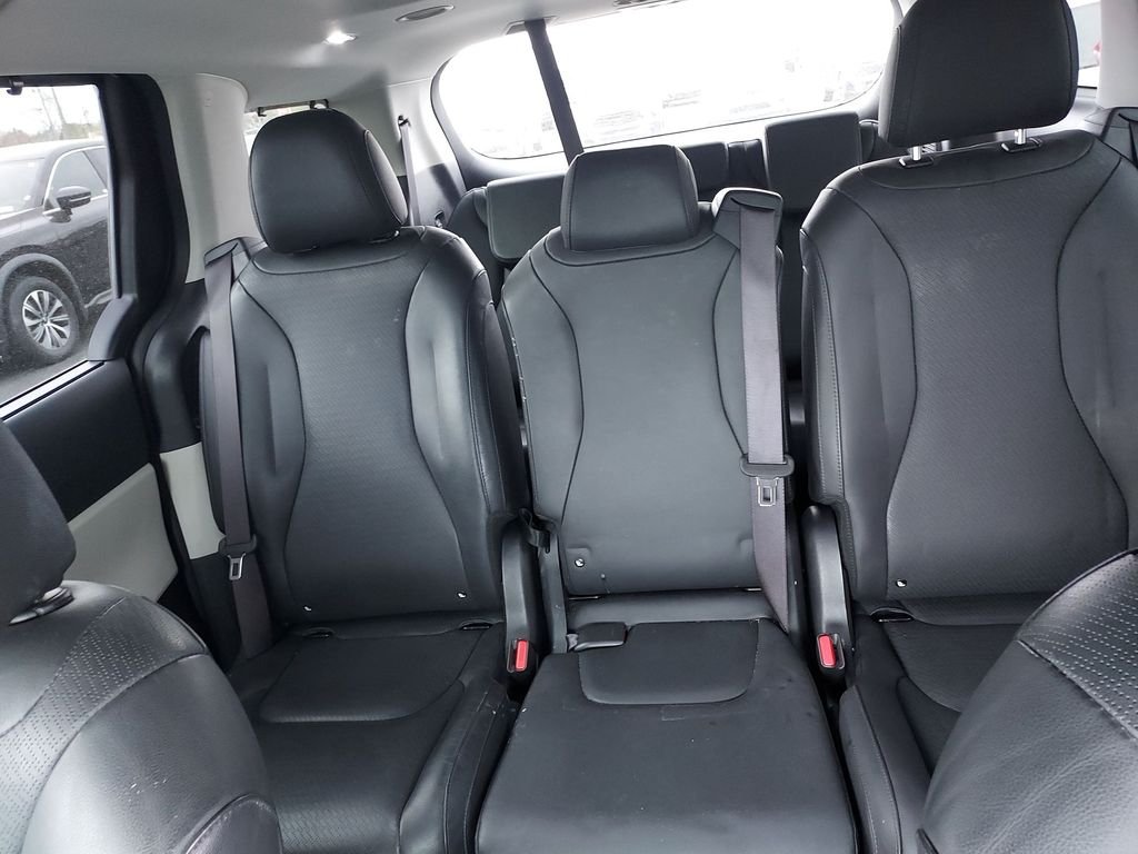 Certified Used 2024 Red Kia SX Prestige image 13