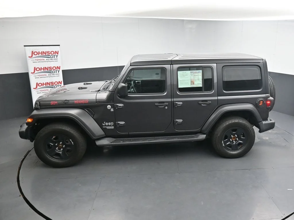 Used 2021 Gray Jeep Unlimited Sport image 24