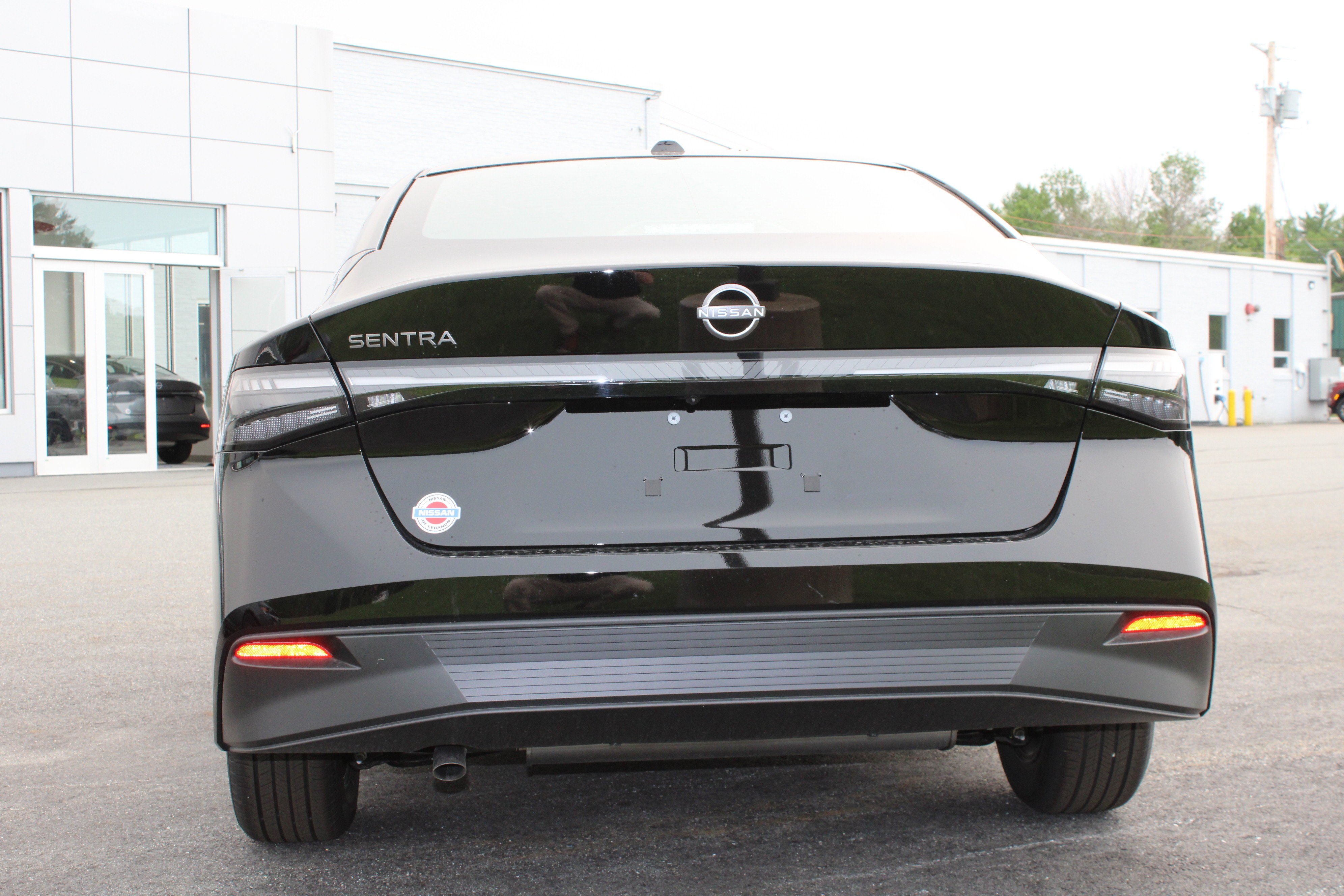 New 2026 Super Black Nissan SV image 5