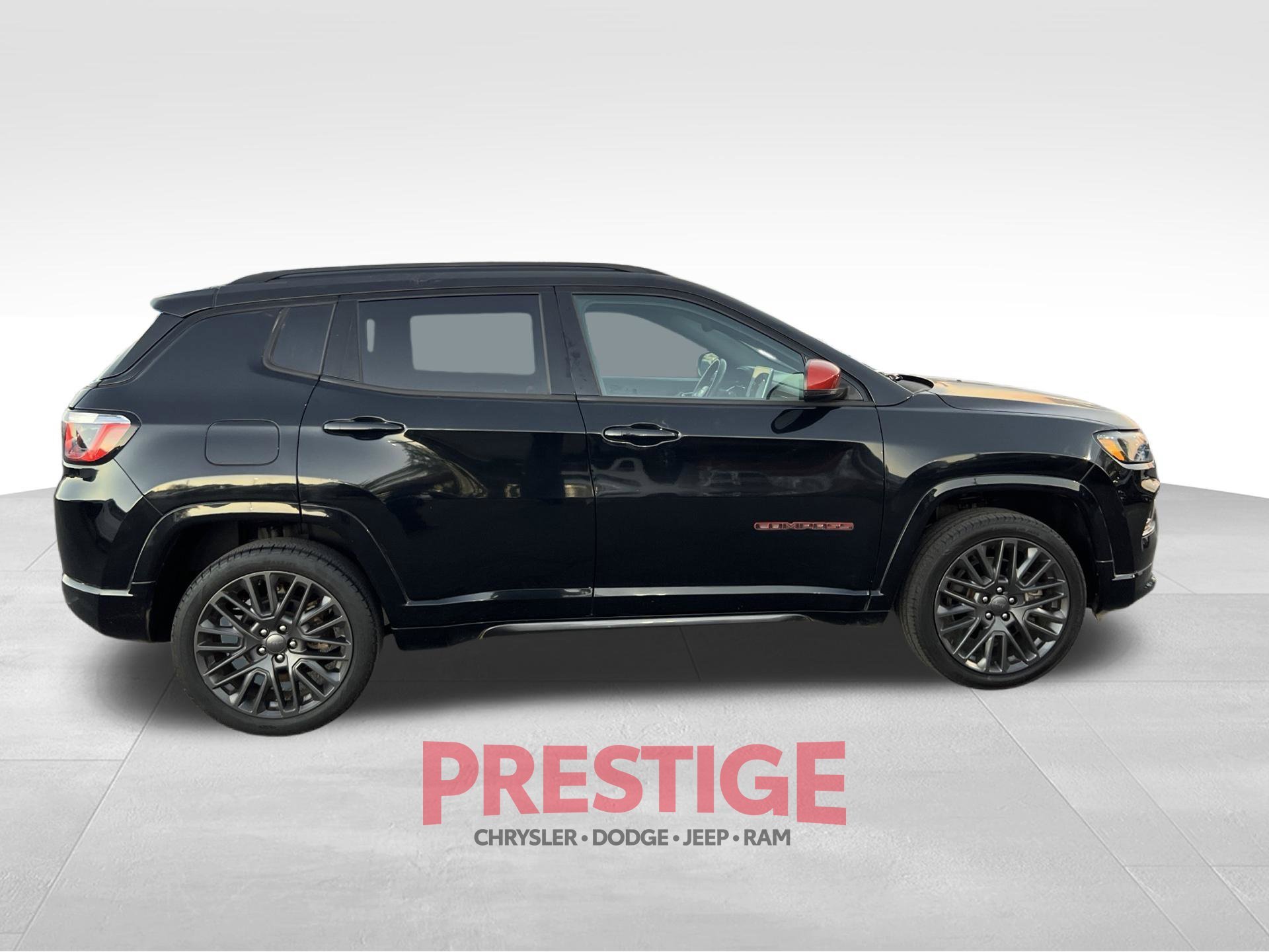 2023 Jeep Compass (RED) Edition - Photo 7