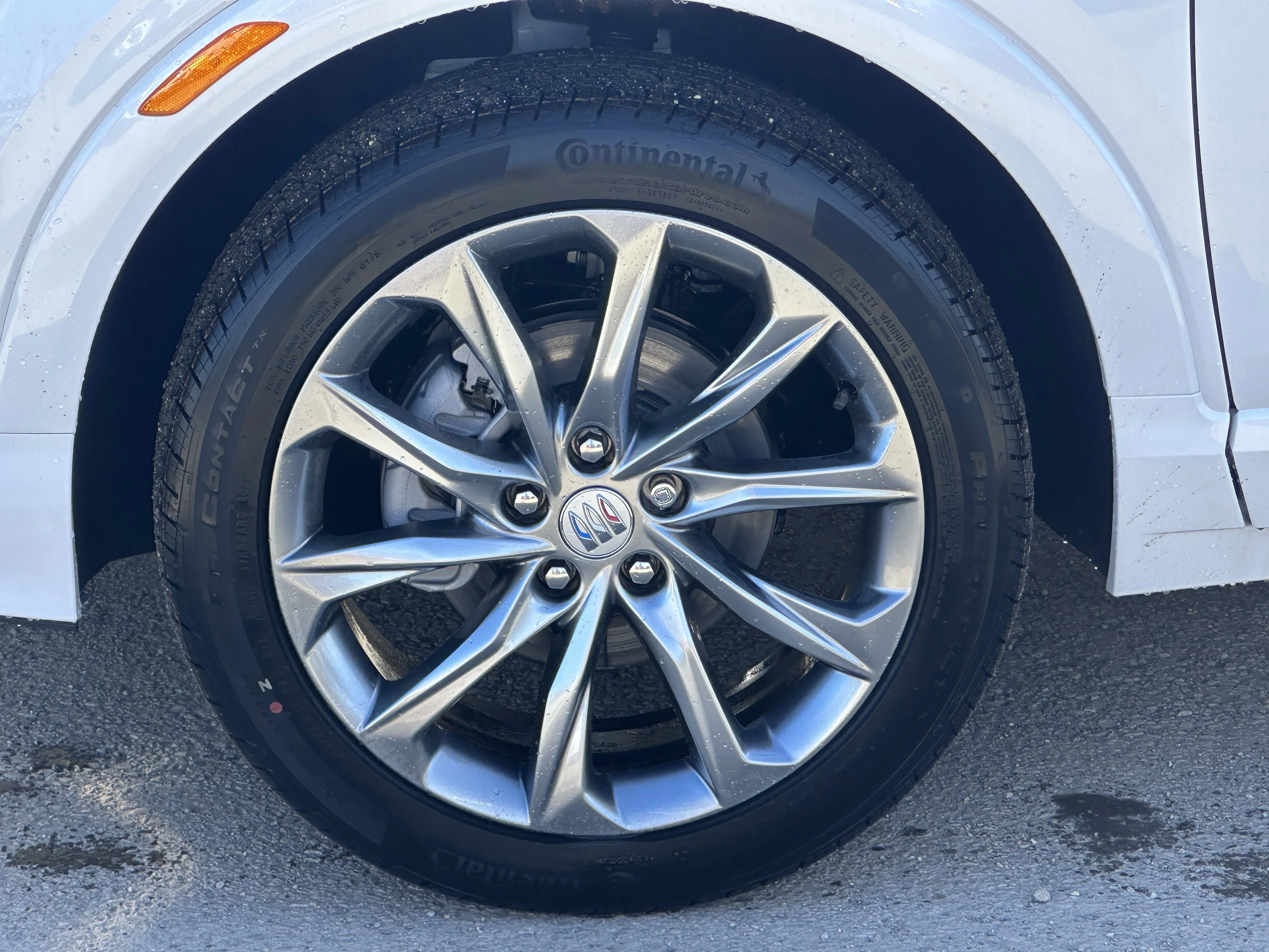 New 2026 White Frost Tricoat Buick Avenir image 6