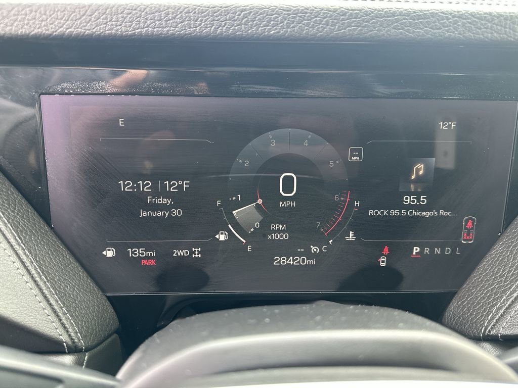 2025 GMC YUKON - Image 10