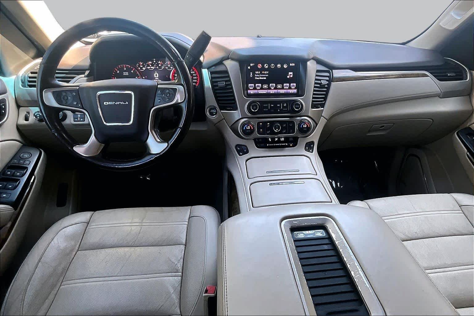 Used 2016 White Frost Tricoat GMC Denali image 16
