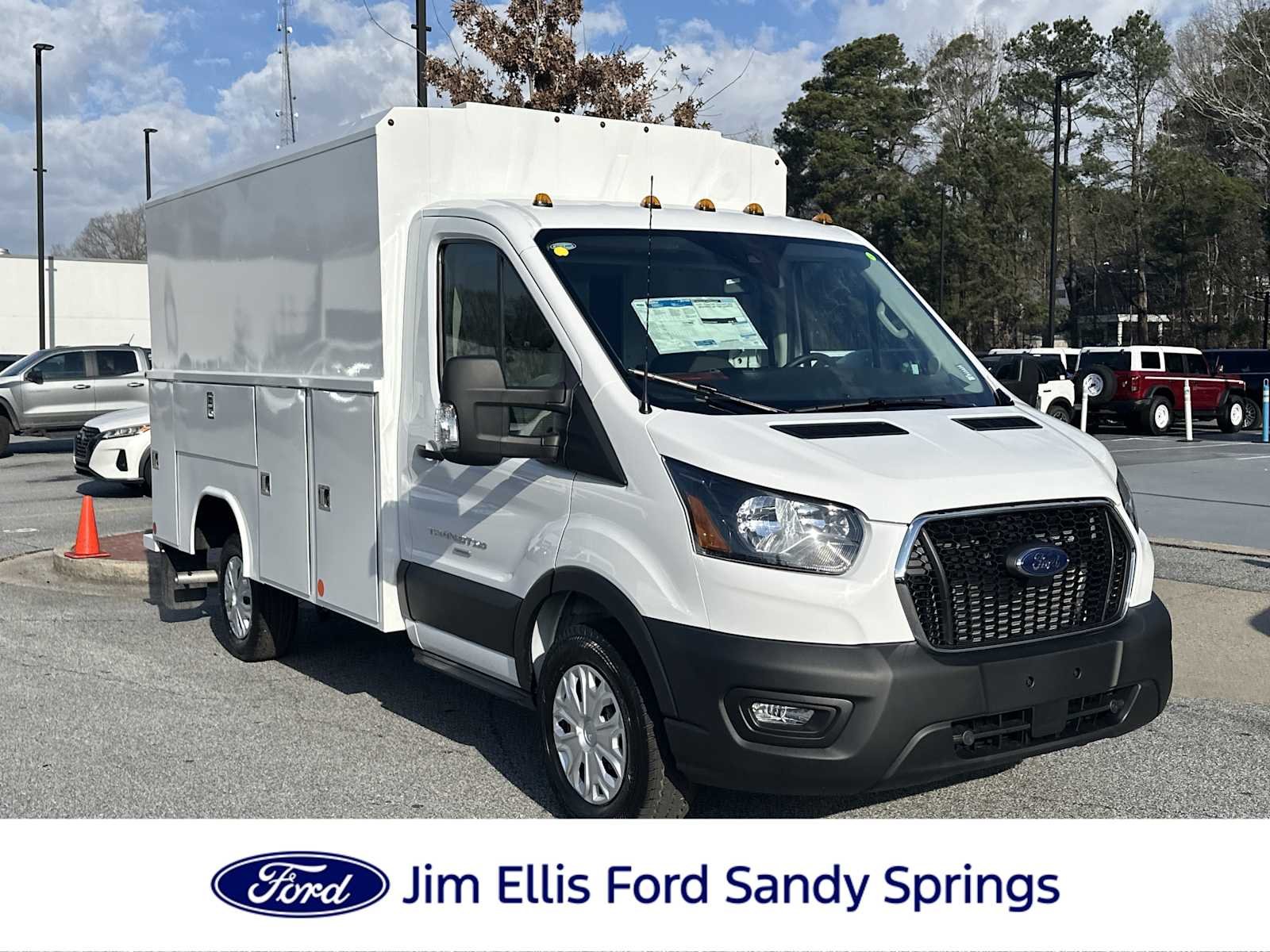 2025 Ford Transit Cutaway