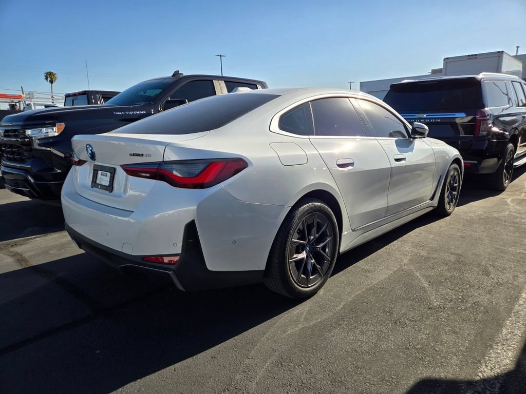 Used 2023 Mineral White Met BMW eDrive35 image 2