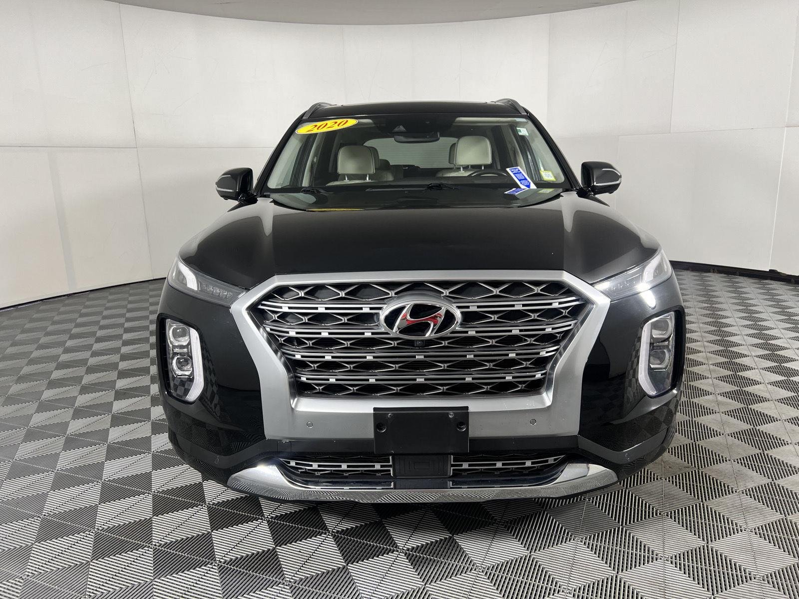 Used 2020 Becketts Black Hyundai Limited image 4