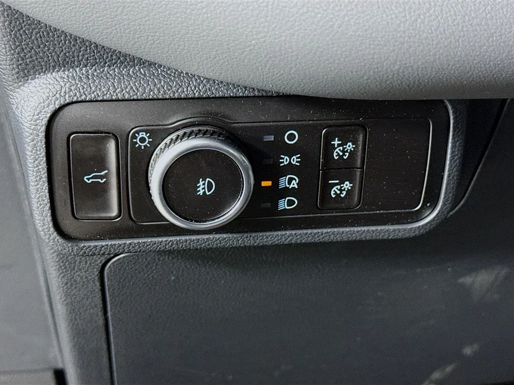 New 2026 Agate Black Metallic Ford Active image 10