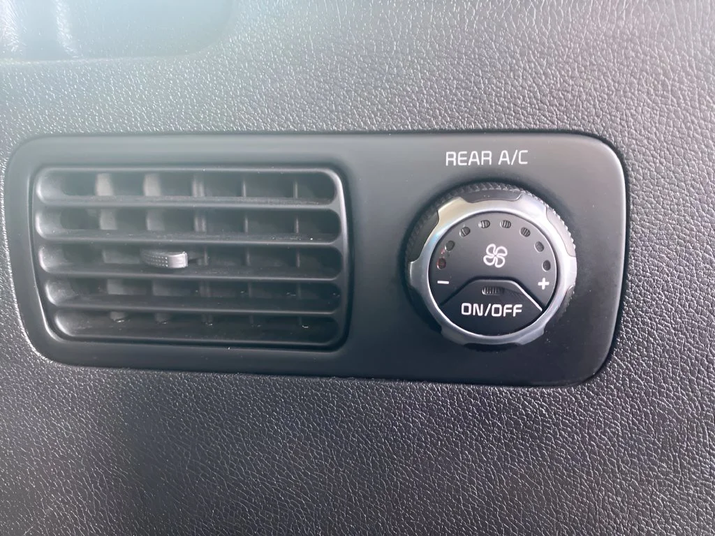 Used 2017 White Kia LX image 30