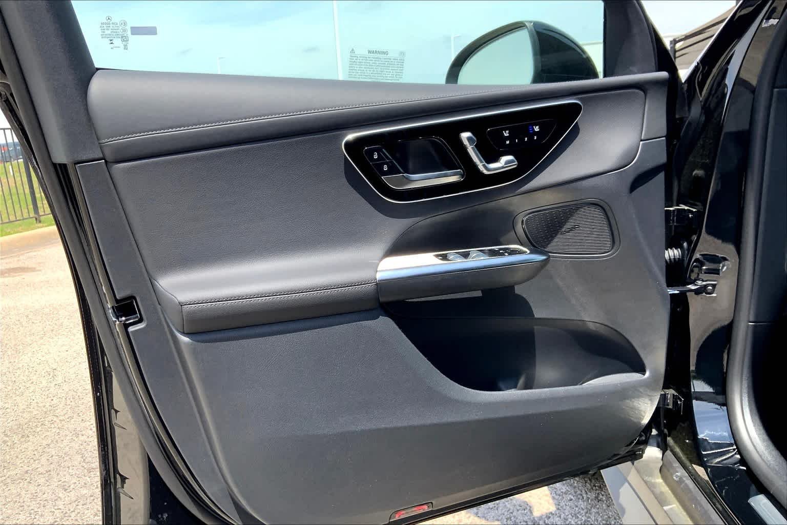 2025 Mercedes-Benz GLC Base - Photo 14