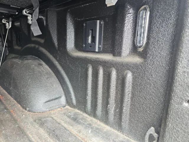 Used 2021 Black Ford XLT image 9