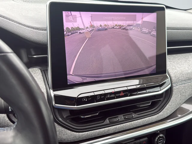 Used 2022 Black Jeep Latitude image 15