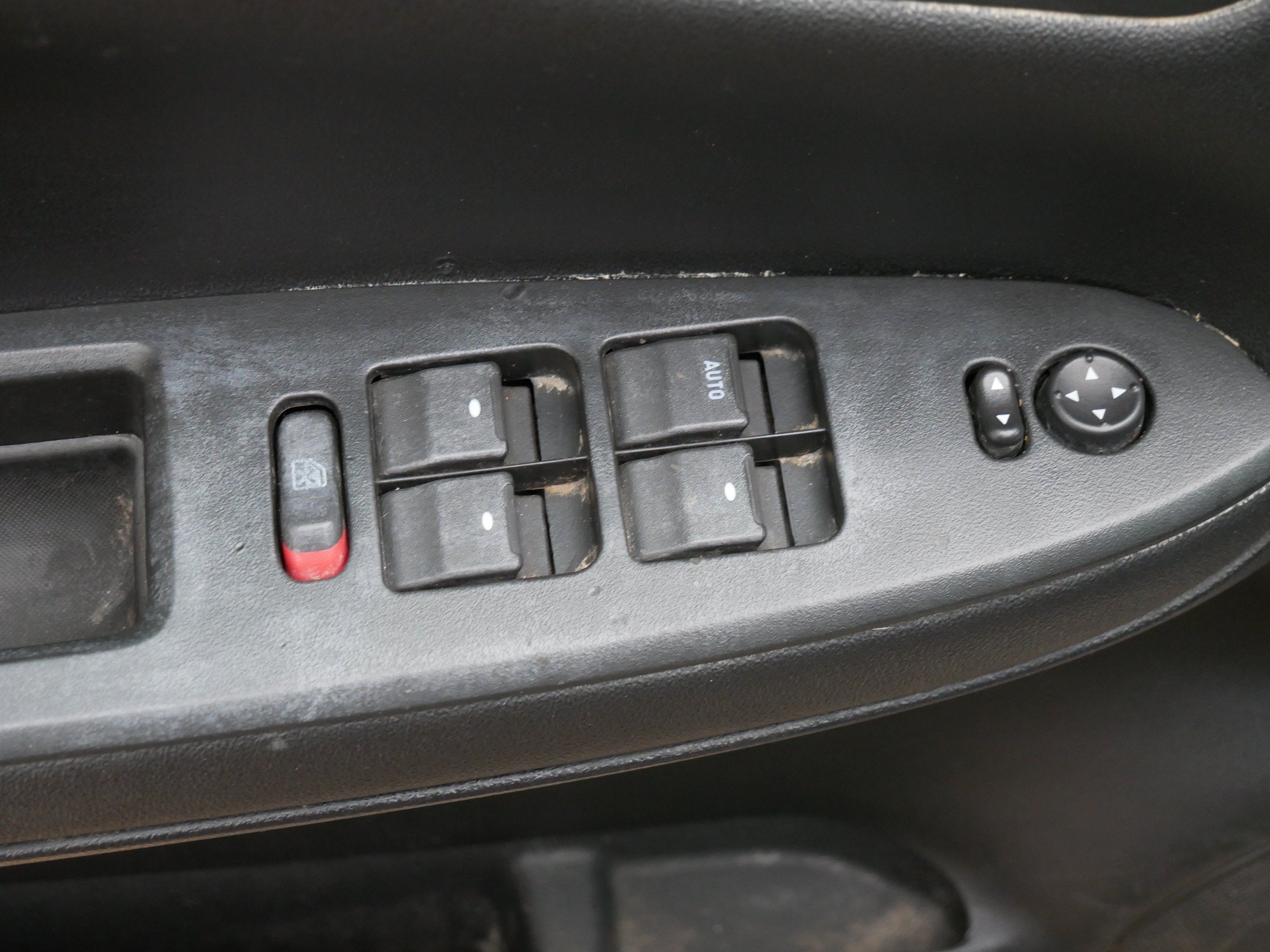 Used 2012 Gold Mist Metallic Chevrolet LT Fleet image 18