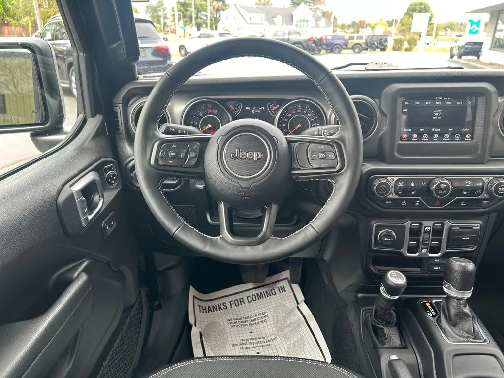 Used 2023 Black Jeep Sport image 15