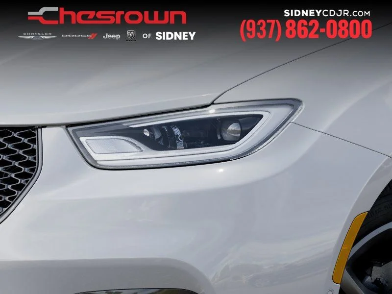 2026 Chrysler Pacifica Select - Photo 10
