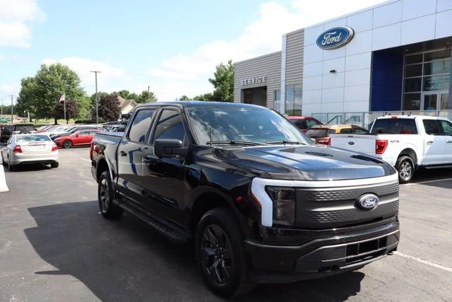Used 2024 Black Ford Flash image 9