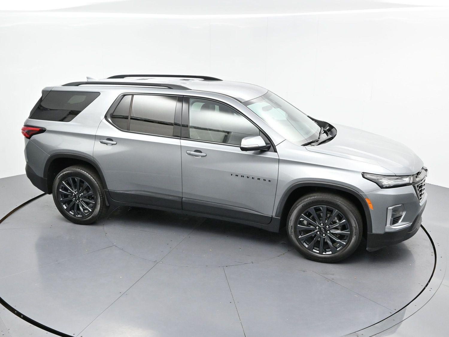 Used 2023 Sterling Gray Metallic Chevrolet RS image 35