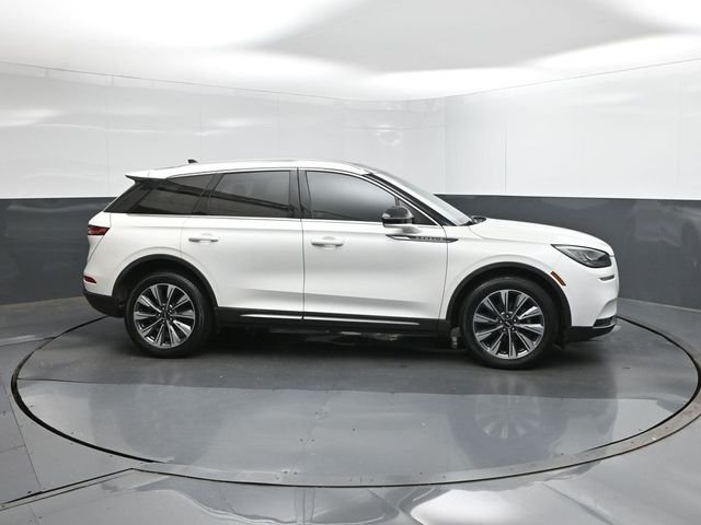 Used 2021 White Lincoln Reserve image 15