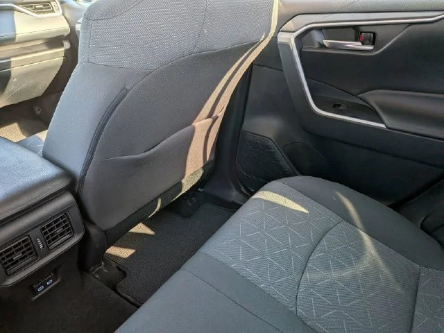 Used 2022 Black Toyota XLE image 34