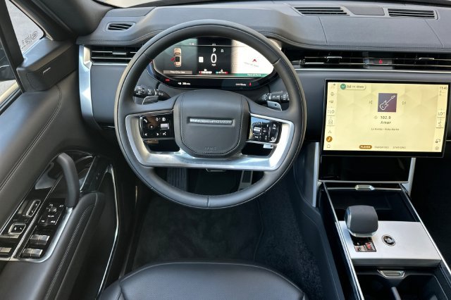 New 2026 Obsidian Black Satin Land Rover SE image 13