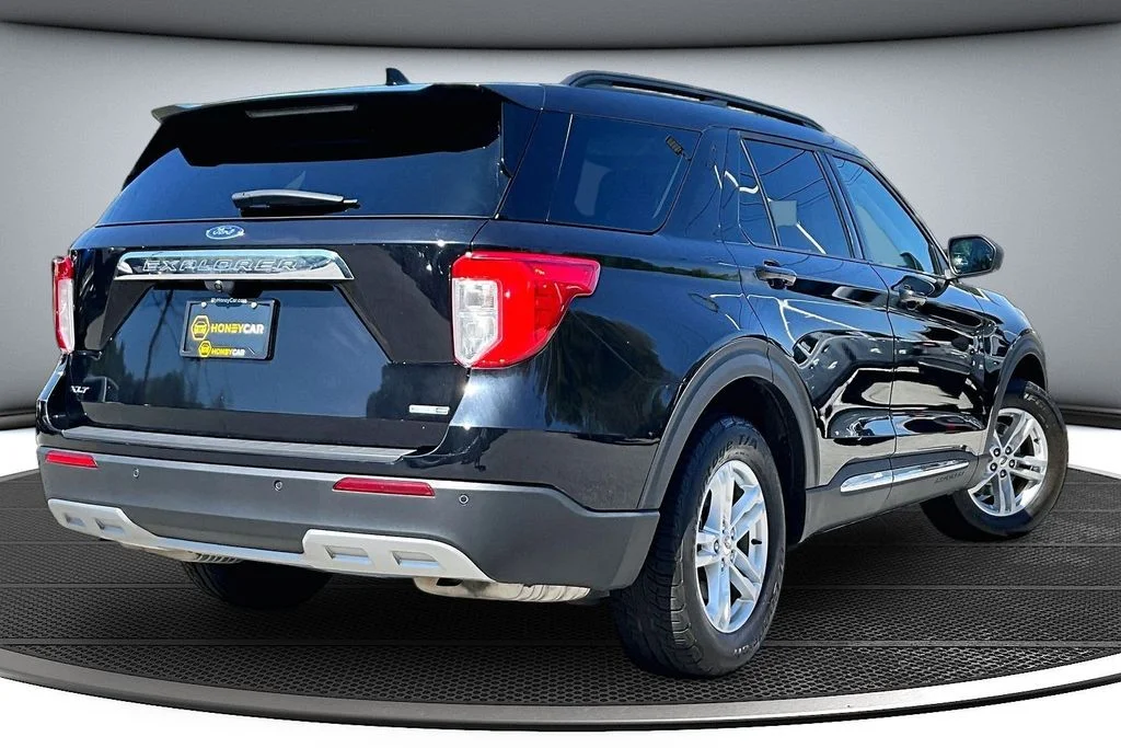 Certified Used 2020 Black Ford XLT image 6