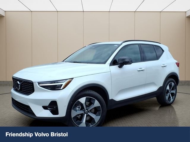 2026 Volvo XC40 Plus