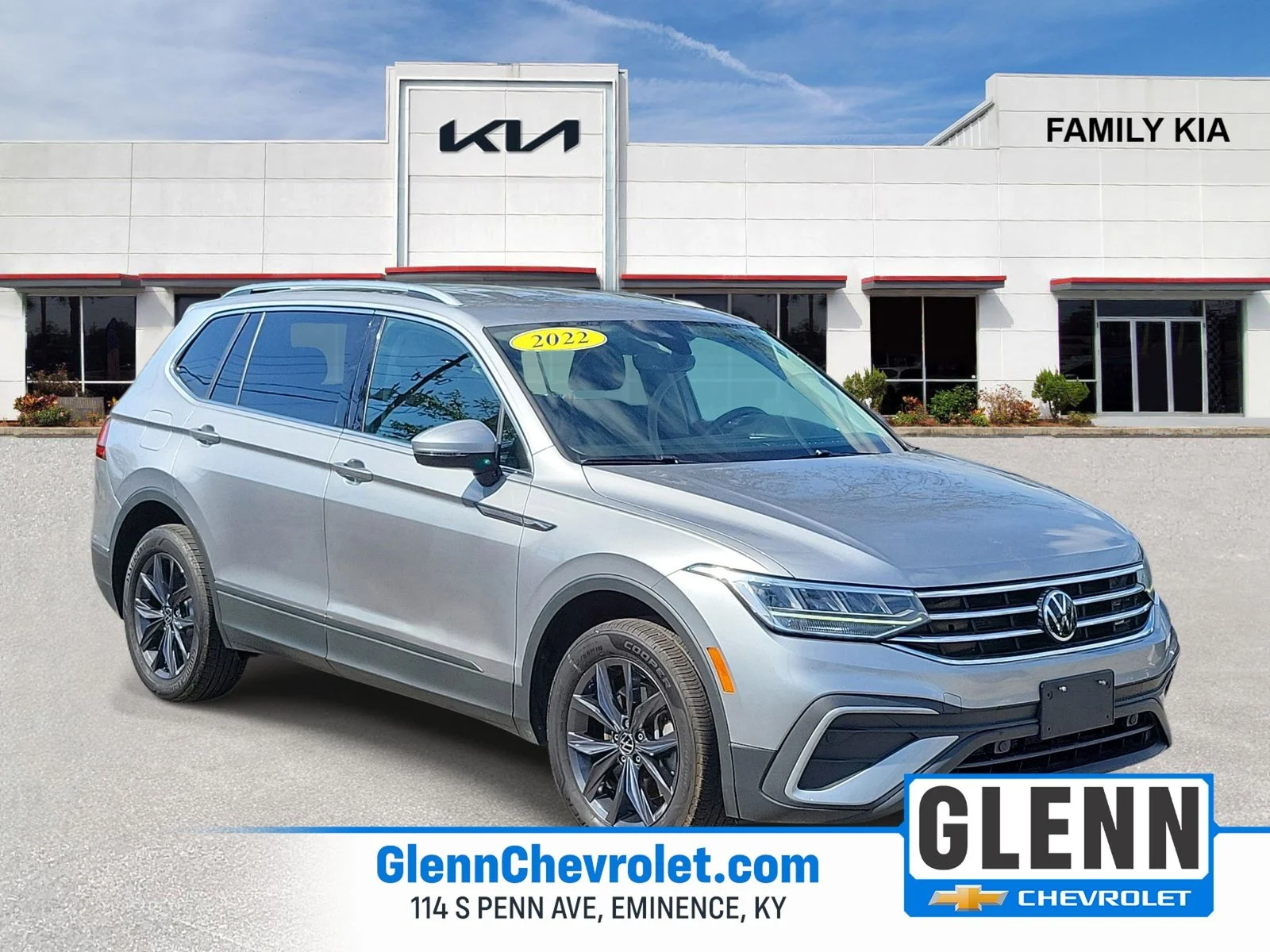 2022 Volkswagen Tiguan 2.0T SE 4Motion's photo