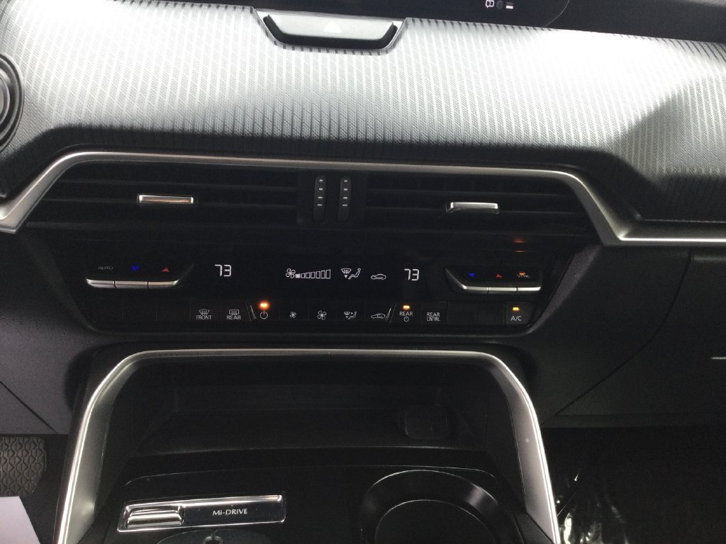 2025 Mazda CX-90 Select Package - Photo 24