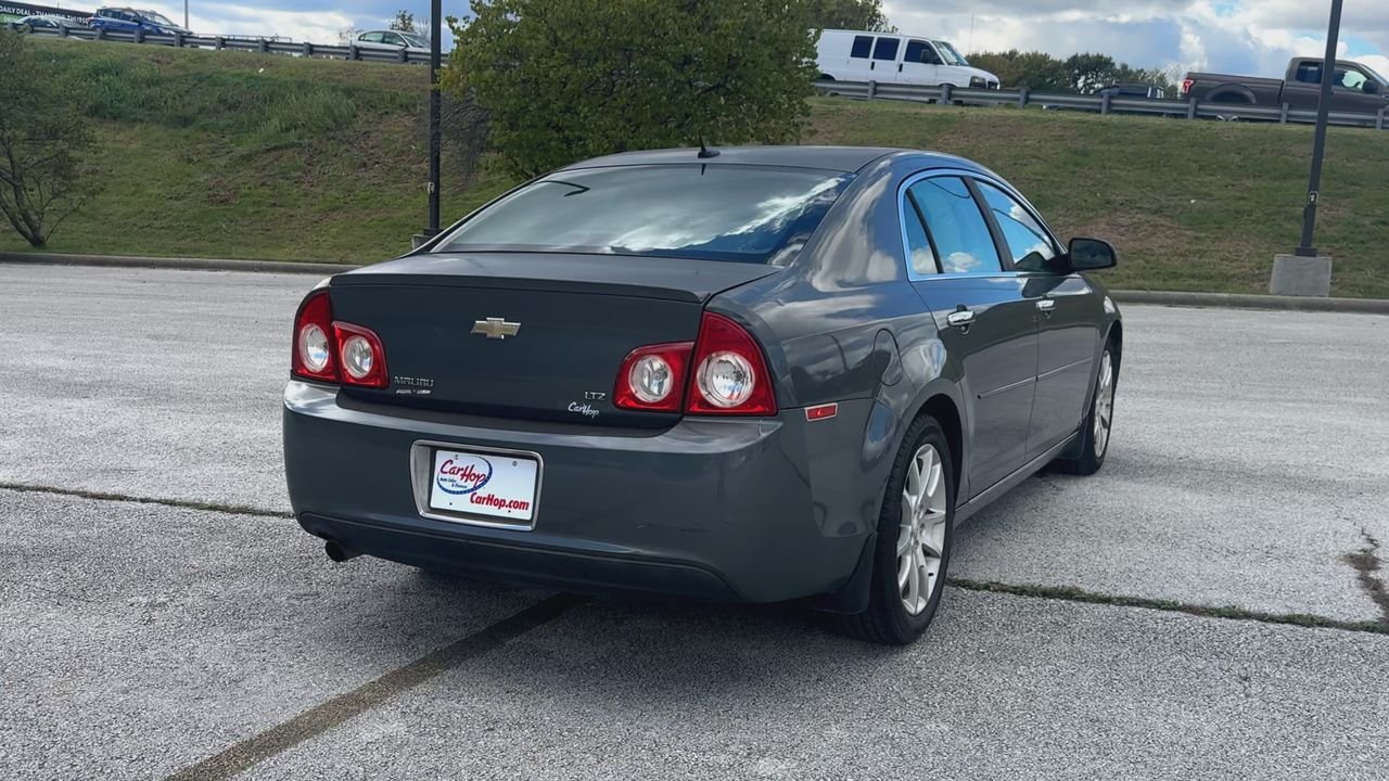 2009 Chevrolet Malibu LTZ photo 3