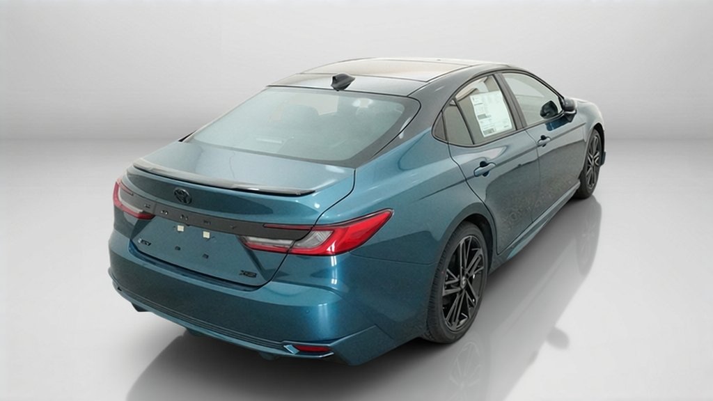 New 2026 Ocean Gem with Midnight Black Metallic roof Toyota XSE image 11