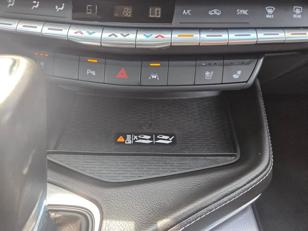 Used 2025 Black Cadillac Premium Luxury image 17