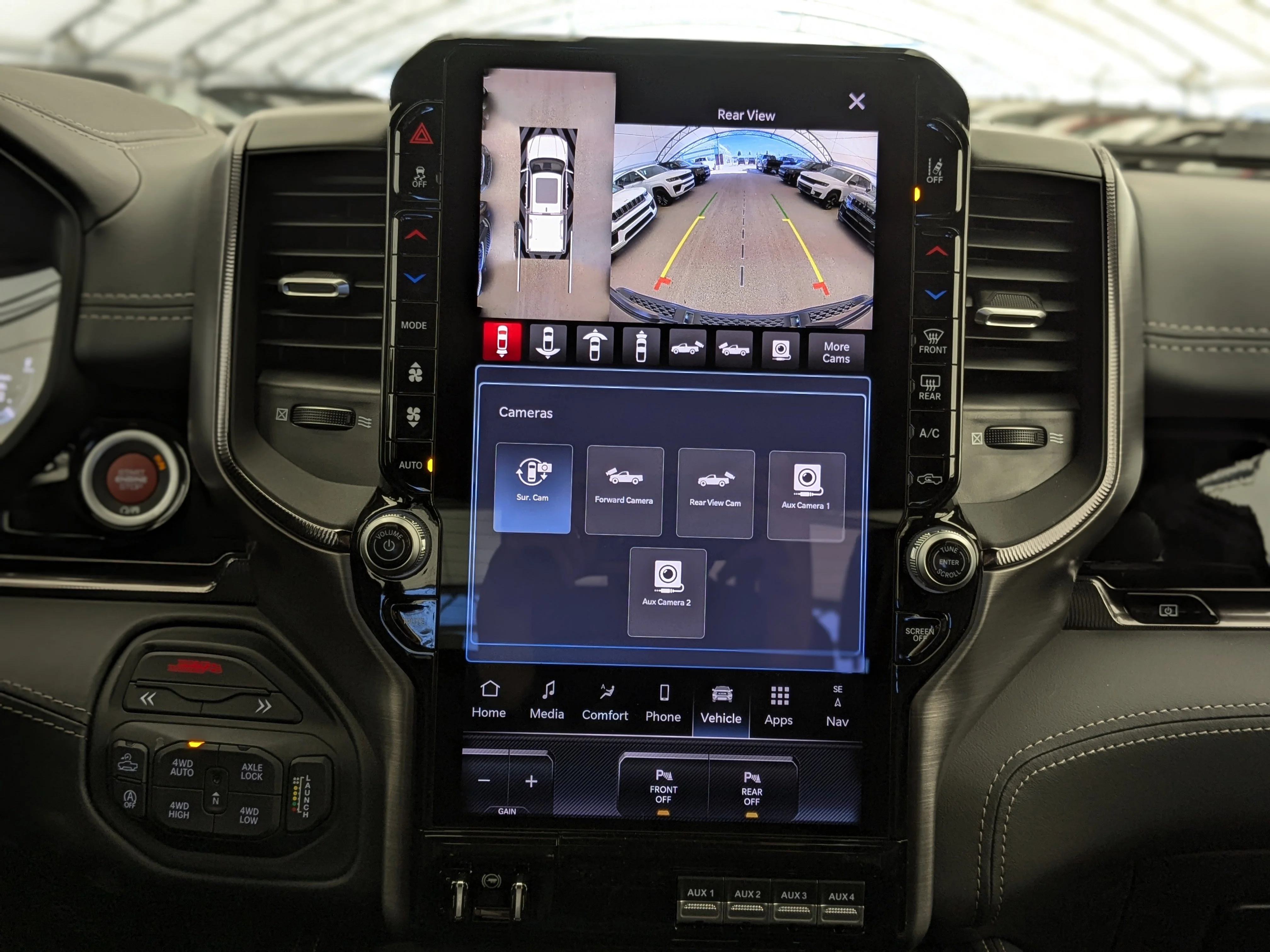 New 2026 Blue RAM RHO - - 3.0L Hurricane HO T-Turbo - RHO Level 1 Pkg w/ 14.4 Screen - Pano Sunroof & Massage Seats! image 24