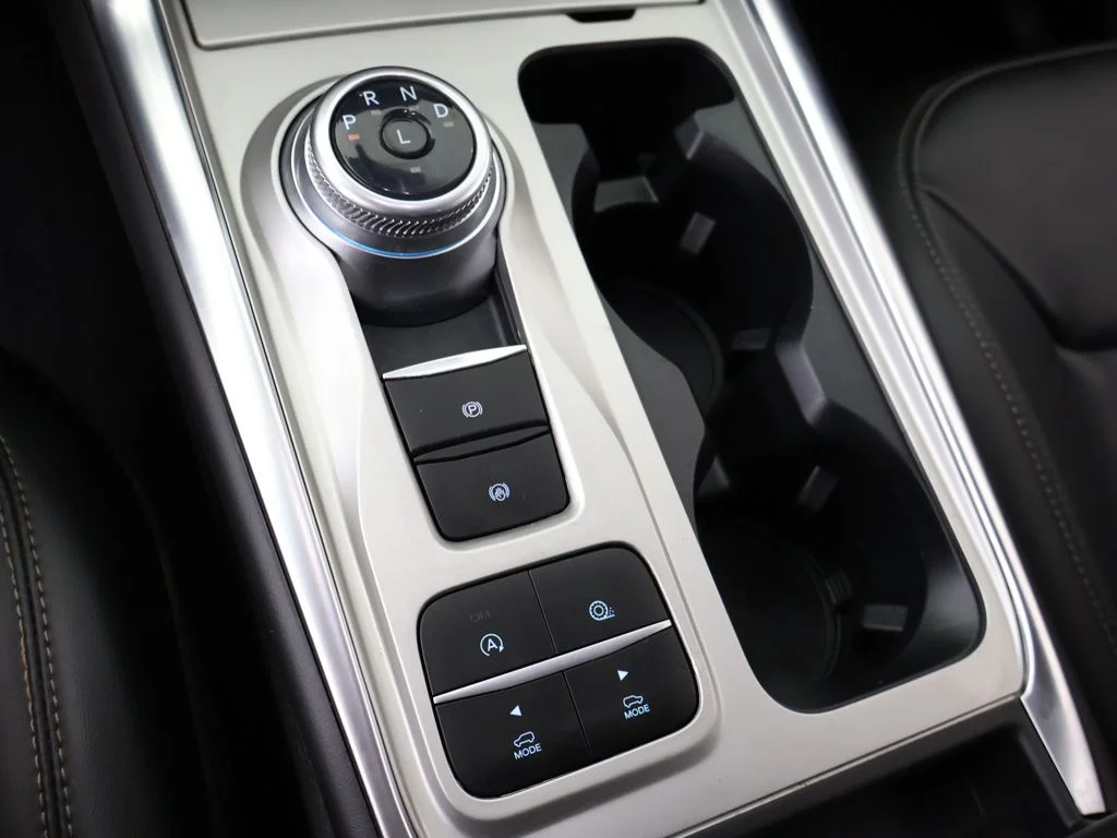 Used 2024 Blue Ford XLT image 47