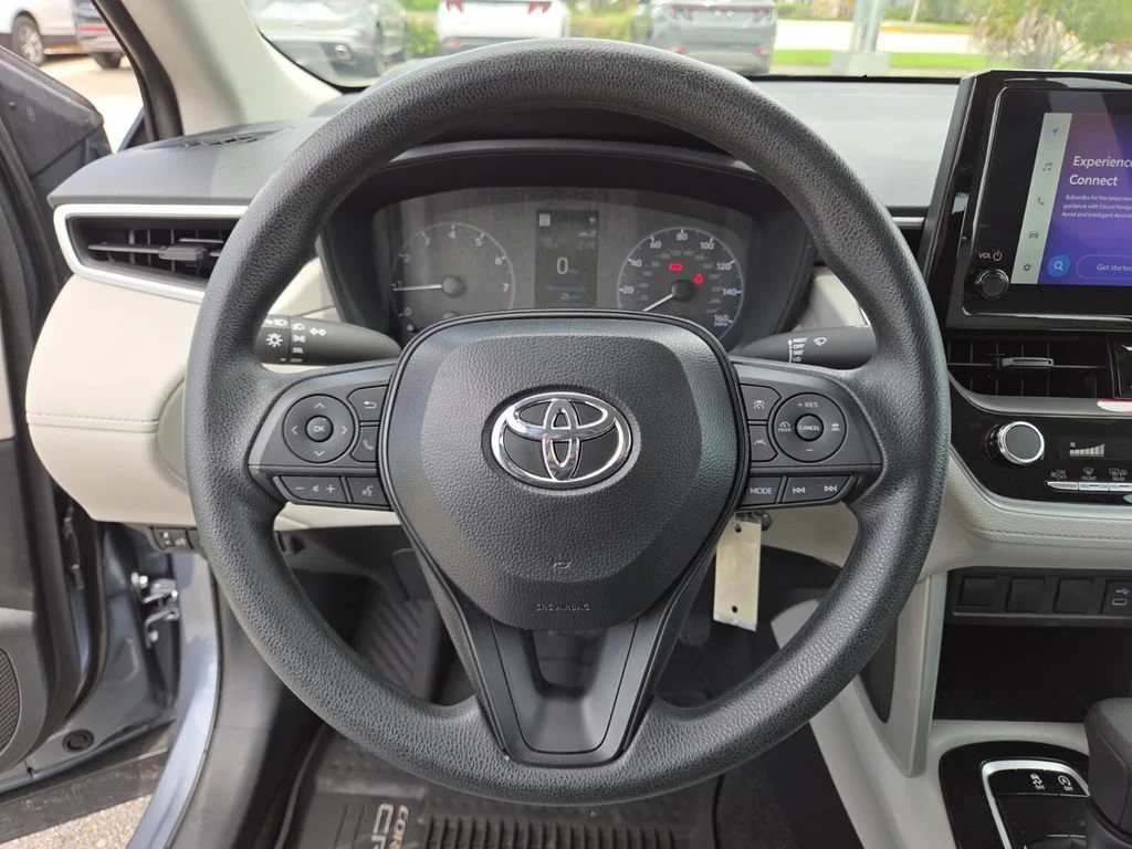 Used 2025 Celestite Toyota L image 32