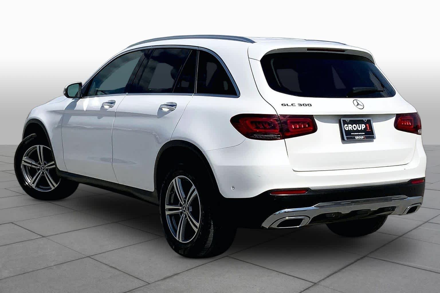 Used 2022 Polar White Mercedes-Benz GLC 300 image 12