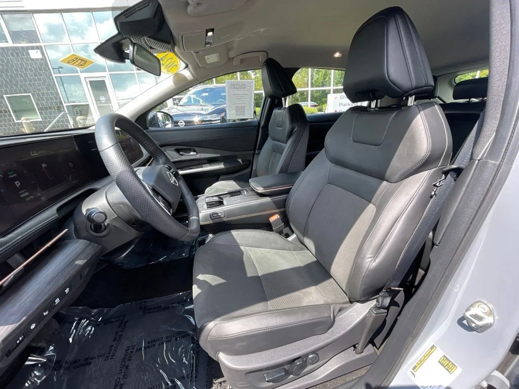 Certified Used 2024 Gray Nissan ENGAGE image 17