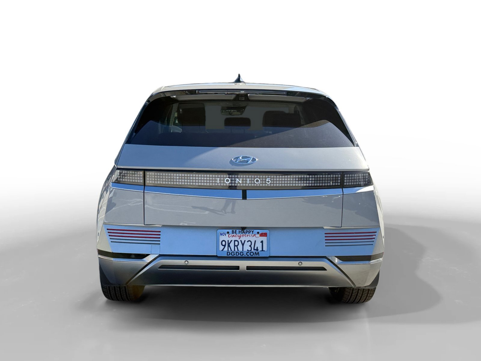 Certified Used 2024 Cyber Gray Hyundai Limited image 4