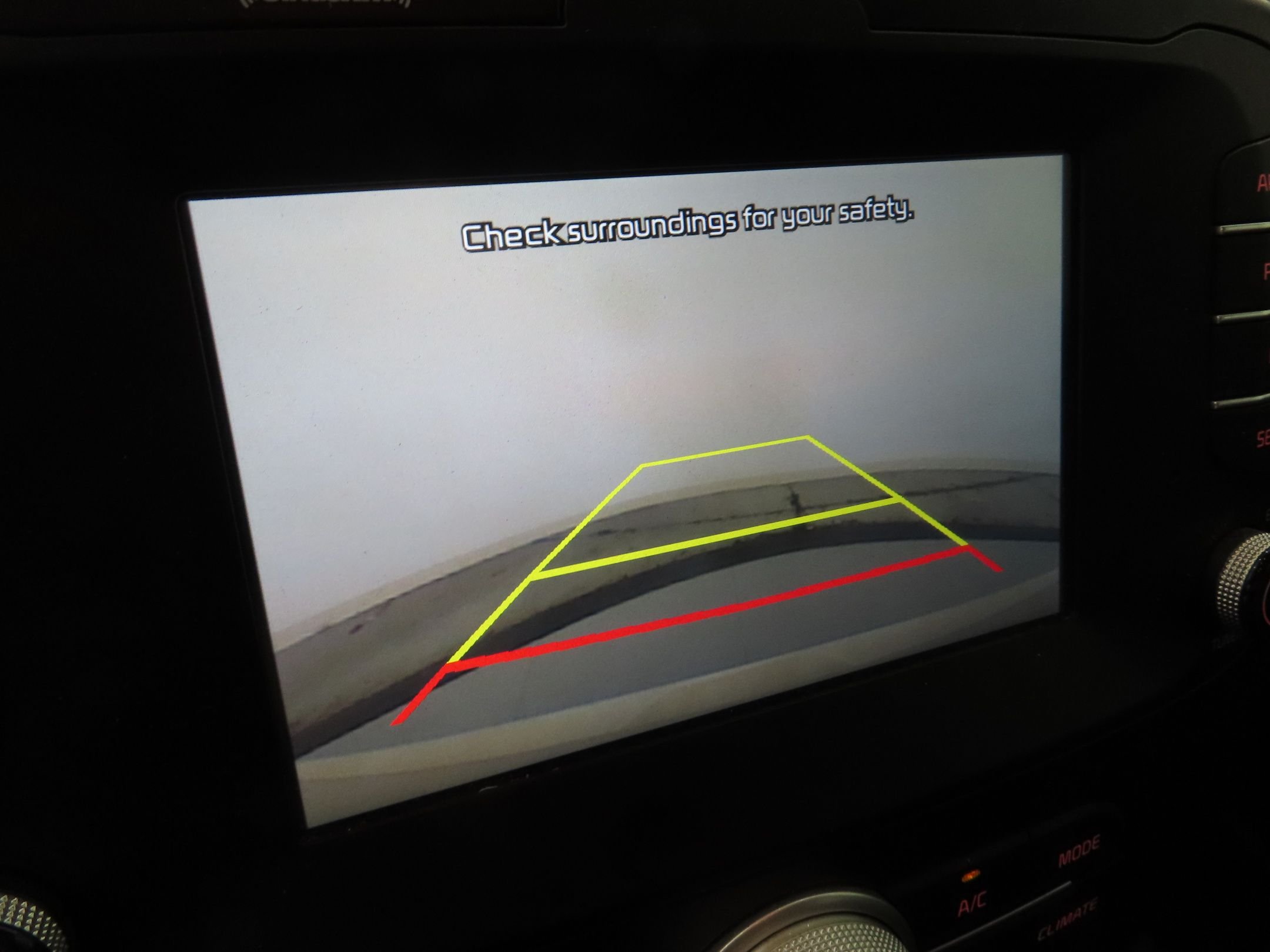 Used 2018 White Kia Plus image 18