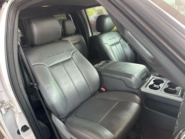 Used 2015 White Ford Platinum image 27