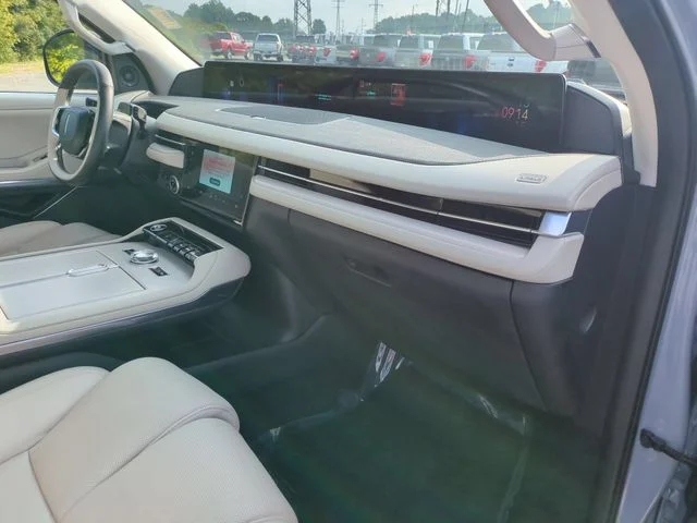 Used 2026 Gray Lincoln Reserve image 36
