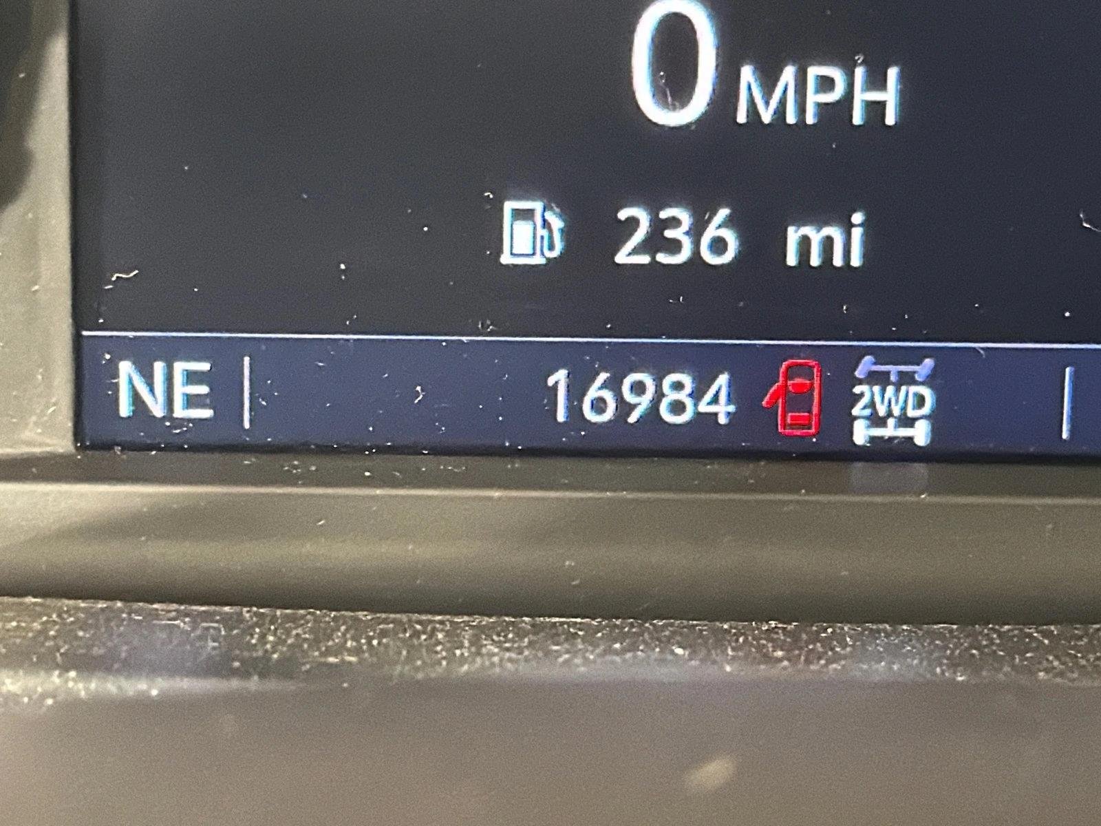 Used 2019 Cajun Red Tintcoat Chevrolet LTZ image 27