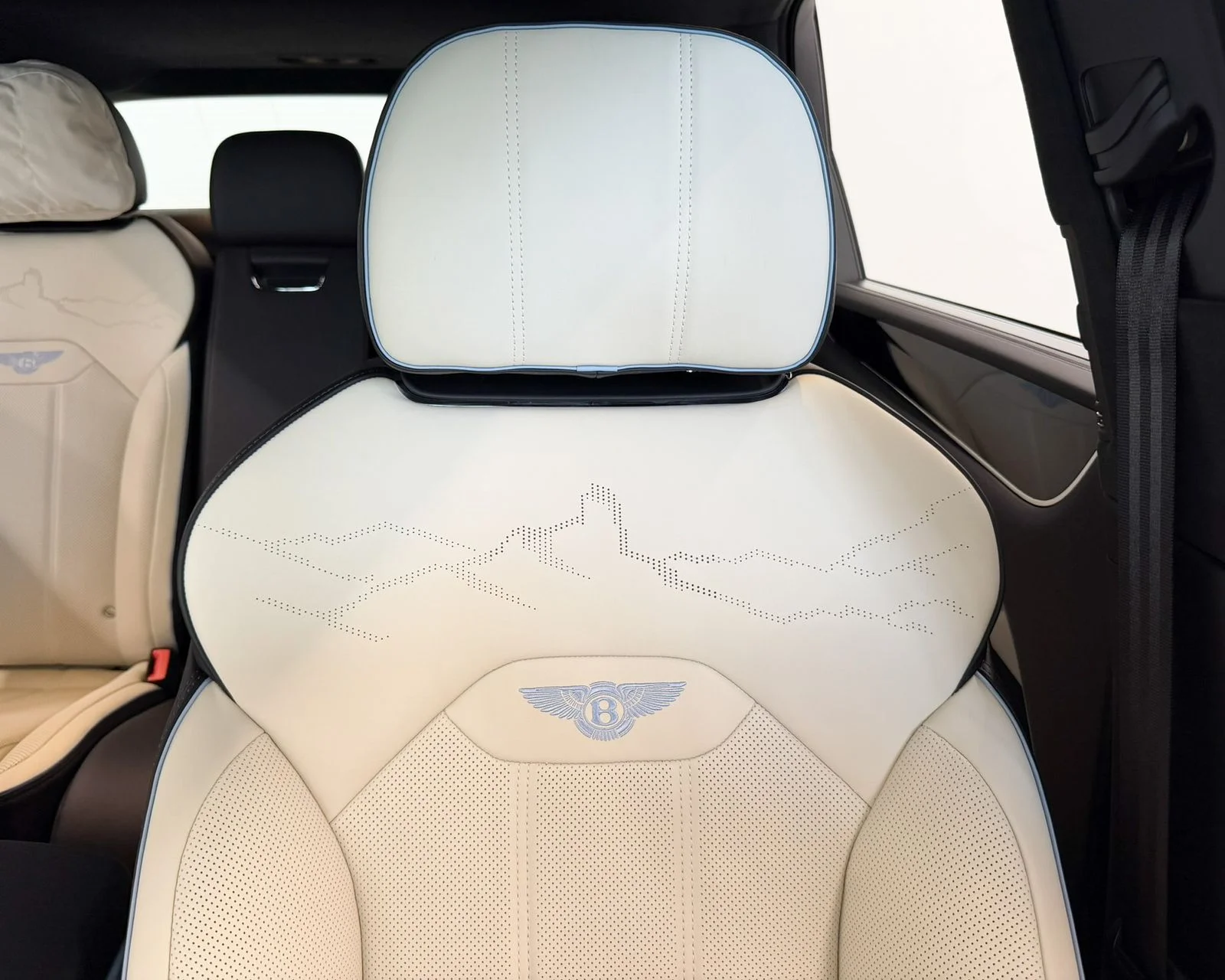 New 2027  Bentley  image 18