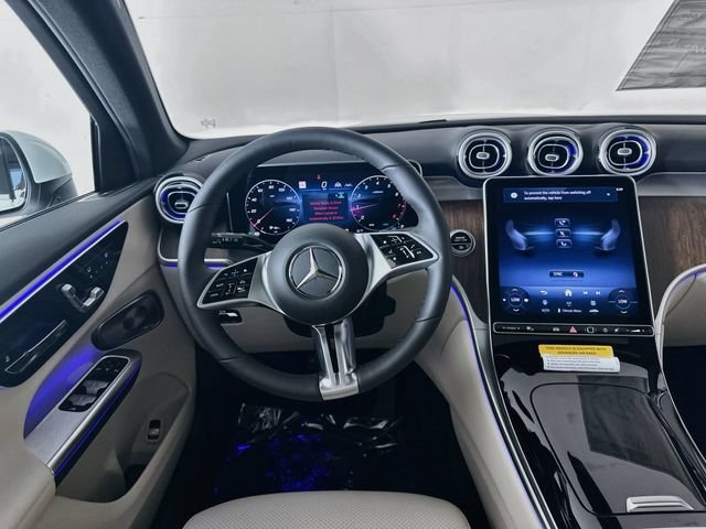 New 2027 Polar White Mercedes-Benz GLC 300 image 54