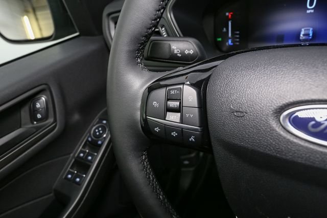 Used 2023 Silver Ford Active image 32